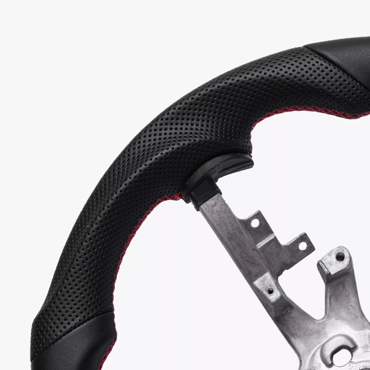 Smooth and Perforated Leather Steering Wheel With Carbon Fiber Button Trim For C6 Corvette 2006-2011
